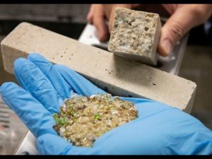 Для чего в Америке добавляют в бетон разбитое стекло