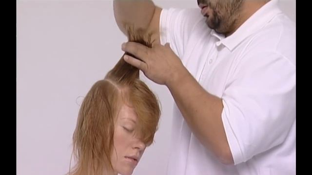 Короткая женская стрижка в стиле Гранж смотреть онлайн