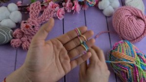 Три пальца и остатки пряжи! Чудеса из ничего за пару минут??