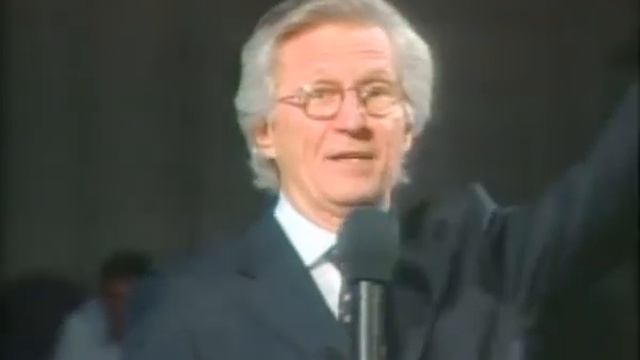 David Wilkerson - Сила в имени Иисуса Христа_4.avi смотреть онлайн