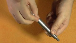 Ручная мини-дрель с набором свёрл 0.6 мм - 2 мм