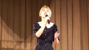 Гала-концерт Фестиваля: Фрунза Валерия (15 лет) исполняет песню «Скажите, лебеди».