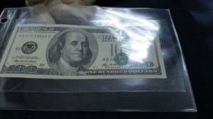 100 долларов 2006 года с интересным браком от зрителя канала ИП из Алматы. И бакс не идеален !