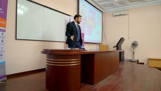 КАКИХ ЛЮДЕЙ ИЩЕТ БИЗНЕС? | Сергей Коваленко | Есеновские чтения