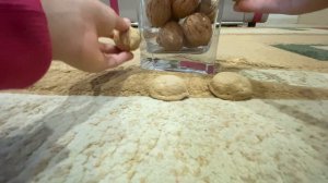 АСМР с орешками книжка и кенгуру 🦘 для вас!!!!