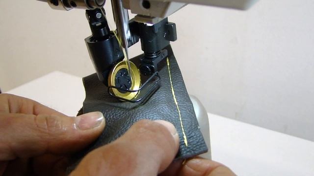 Säulennähmaschine CSR 8891 смотреть онлайн