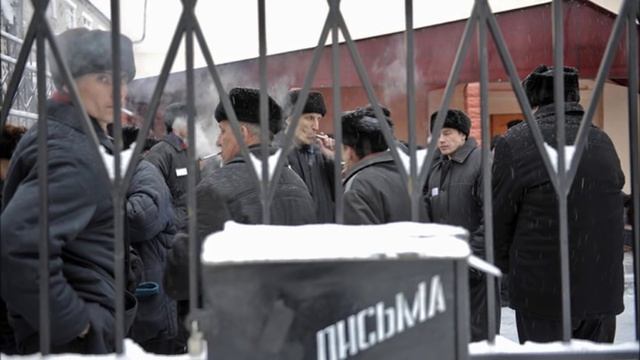 Как шмонают тюремные камеры смотреть онлайн