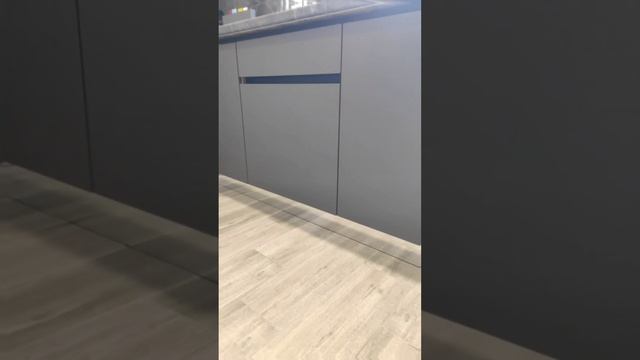 Кухня в большое помещение в стиле Лофт / Мебель Оренбурга