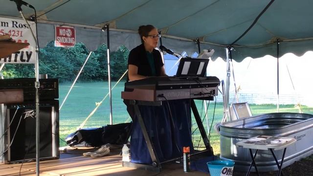 Julia Rose - Sam Rose Ministries. Holy Ghost Tent Revival at Flower Hill Church in Bokoshe, Ok смотреть онлайн