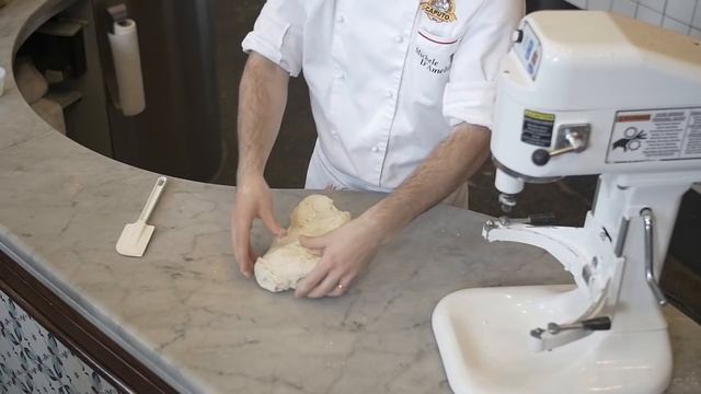 How to Make Neapolitan Deck Oven Pizza - Ft. Caputo "00" Chefs Flour смотреть онлайн