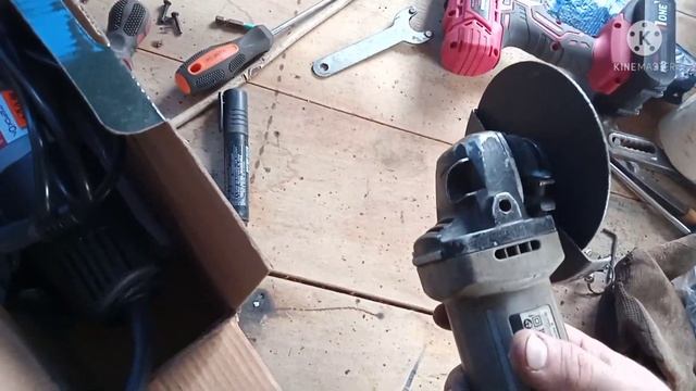 Как правильно резать болгаркой на себя или от себя ? / как правильно пилить ? смотреть онлайн
