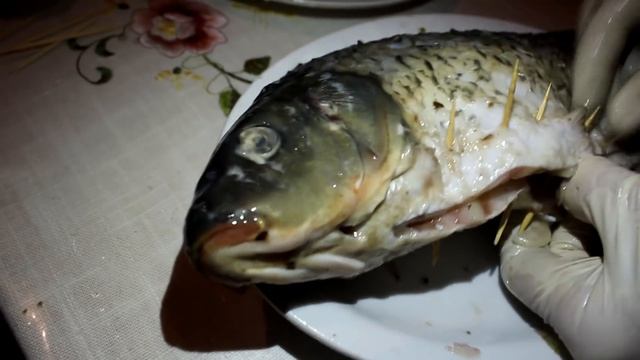 Рыба, фаршированная луком, запеченная в духовке ?