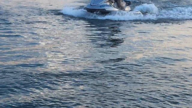 Первые тесты гидрика с ниссановским мотором SR20 смотреть онлайн