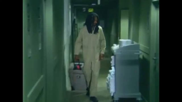 Korn Twisted Transistor (озвучка naiman.corp) смотреть онлайн