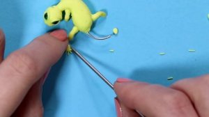 Леплю ЯЩЕРИЦУ ЭУБЛЕФАР! Улыбающийся геккон в миниатюре! Как слепить питомца для кукол ? Анна Оськин