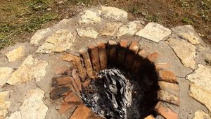 Очаг для костра своими руками, кострище под казан !!!