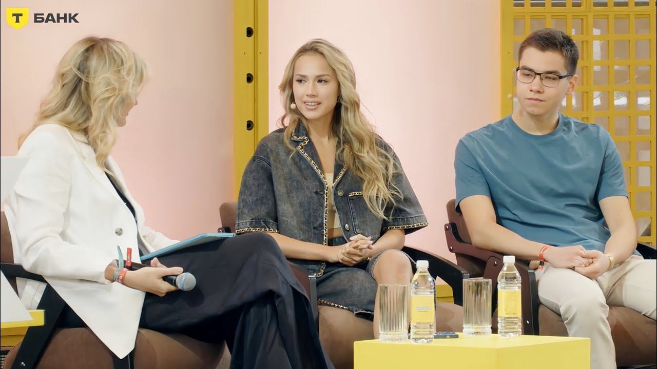 Алина Загитова в Санкт-Петербуге в рамках фестиваля "Т-Двор"! (09.06.2024) [HD1080] смотреть онлайн