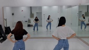 HWASA (화사) Maria Dance Cover