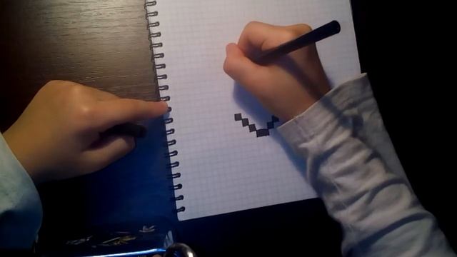 Как нарисовать по клеточкам изумруд из майнкрафта смотреть онлайн