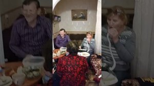 Рыбачка Соня как-то в мае....