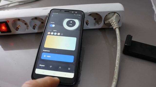 Мощный прожектор RGB+WW+CW с Wi-Fi без мерцаний для видео, для подсветки заднего фона и не только. смотреть онлайн