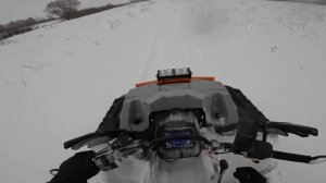 Квадроцикл на гусеницах по сугробам