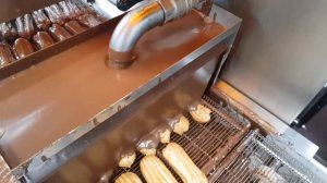 Глазировочная машина. Глазирование эклеров
