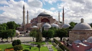 РПЦ призывает турецкие власти и мировое сообщество сохранить музейный статус храма Святой Софии