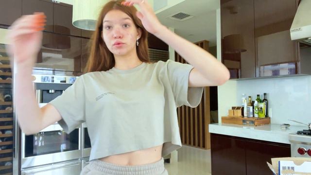 Что я ЕМ ЦЕЛЫЙ ДЕНЬ с ЛУЧШЕЙ ПОДРУЖКОЙ в Майами