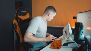 Убрать заломы на коже утюгом? | Проверка лайфхака