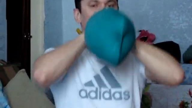 как надуть грелку !