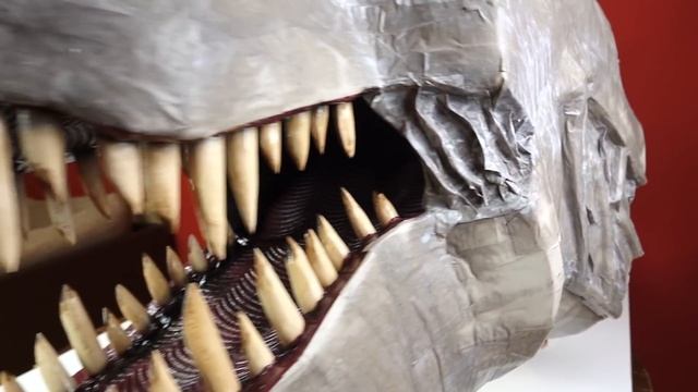 Making the Jurassic World T-Rex from Cardboard смотреть онлайн