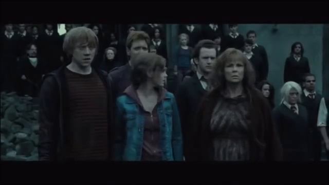 Гарри Поттер. Вырезанная сцена. Дары смерти часть 2/ Battle of Hogwarts Draco As A Good Guy смотреть онлайн
