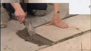 Укладка керамоплитки на пол