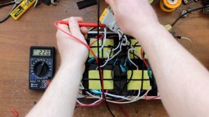 Как с помощью нескольких трансформаторов повысить сетевое напряжение