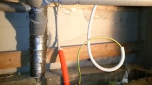 Соединение заземления в подвале дома