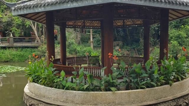 Yalong Bay Tropical Paradise Forest Park. Ялонг бэй. Подвесной мост Хайнань, Санья, Ялунвань.mp4 смотреть онлайн