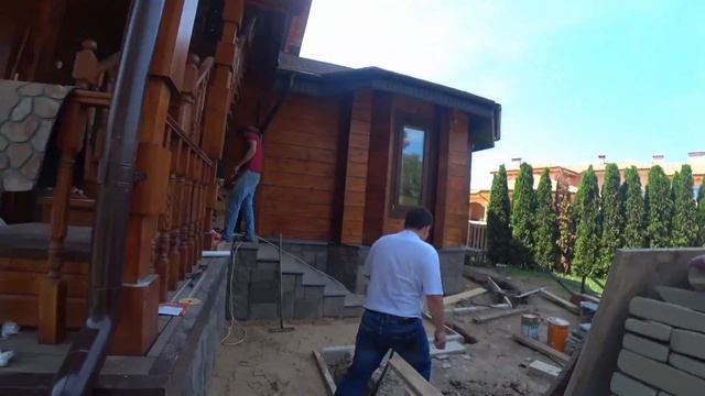 Строительство технологичной бани с бассейном под ключ - клеёный брус от фундамента до отделки