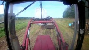 Погрузка Биг-Бегов с картофелем  трактором Т-25