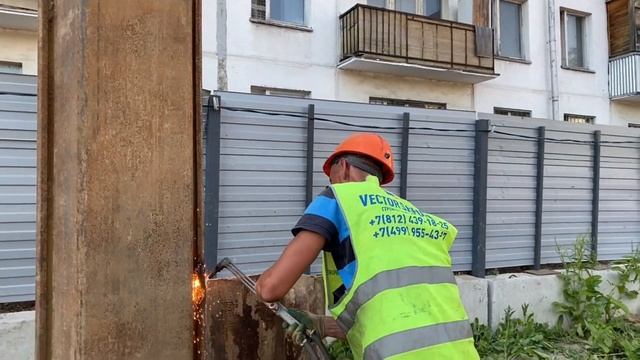 Погружение Шпунта Ларсена Л5-УМ . Погружаем по всей России. смотреть онлайн