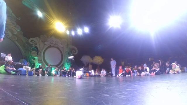 Панда против Зэпи смотреть онлайн