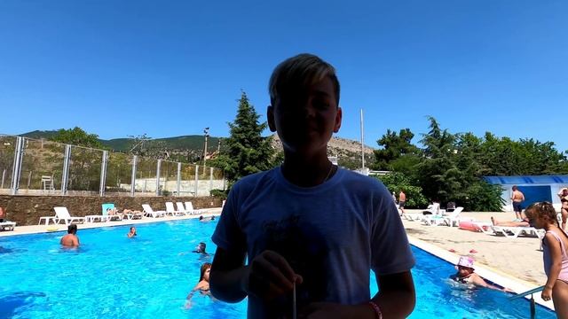 КРЫМ - ВОТ ЭТО СЕРВИС! Туристы в полном восторге. Отдых ВСЁ ВКЛЮЧЕНО. All inclusive за копейки. смотреть онлайн