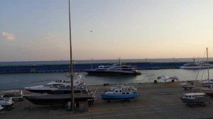 Яхта Victoria покидает Имеритинский порт, 18 июля 2020г., Адлер