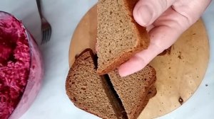 Закусочные Бутерброды с Селёдкой и Свёклой. Ну очень вкусно! Универсальная закуска с селёдкой.