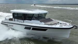 Quarken 35 новый финский бренд и новый конкурент таким известным лодкам как Axopar 37 и Saxdor 320