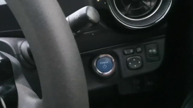 Toyota aqua 2020 || hybrid || fresh import || detailed review смотреть онлайн