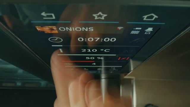 CHEFTOP-X™ И BAKERTOP-X™: САМЫЕ ПЕРЕДОВЫЕ ПРОФЕССИОНАЛЬНЫЕ ПАРОКОНВЕКТОМАТЫ.