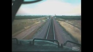 Два локомотива ЛОБ В ЛОБ авария на ЖД