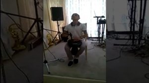 Роман Адамян 6/8 разминка перед началом выступления