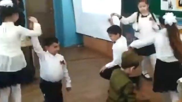 Открытый урок на 9мая 18шк.3г класс смотреть онлайн